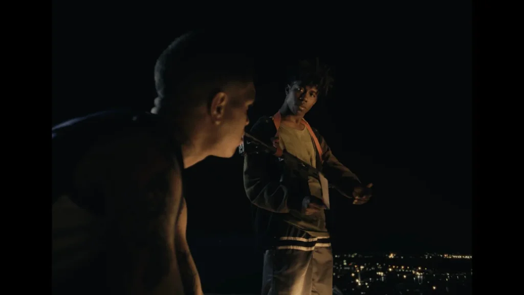 Still from Favela Amarela